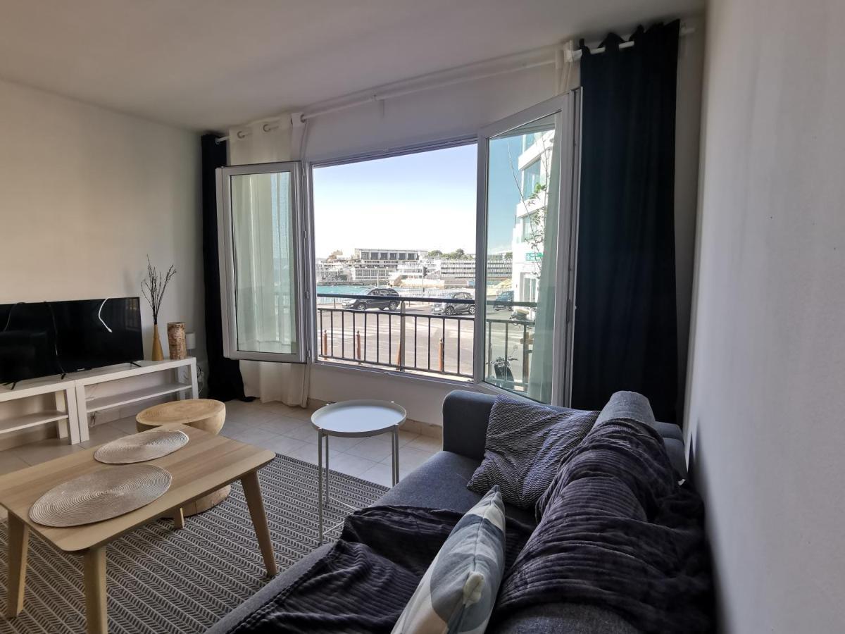 A 50 Metres De La Et 10 Minutes Du Vieux Port 70m2 Sur La Corniche Vue Appartement *